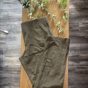 Women’s  Olive Green Trousers Pants